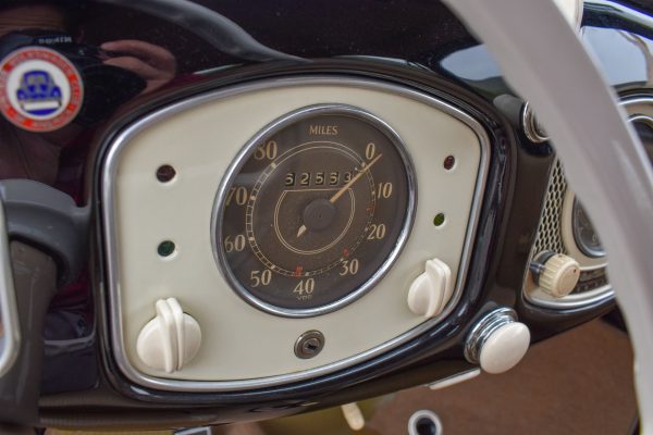 1951 Volkswagen 2dr Split Window - Image 34