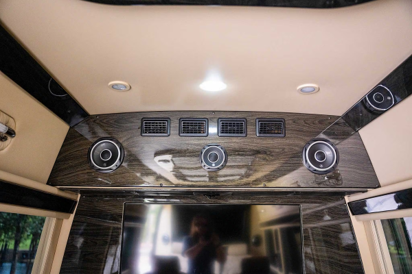 2019 Mercedes-Benz Sprinter 2500 Ultimate Limo - Image 35