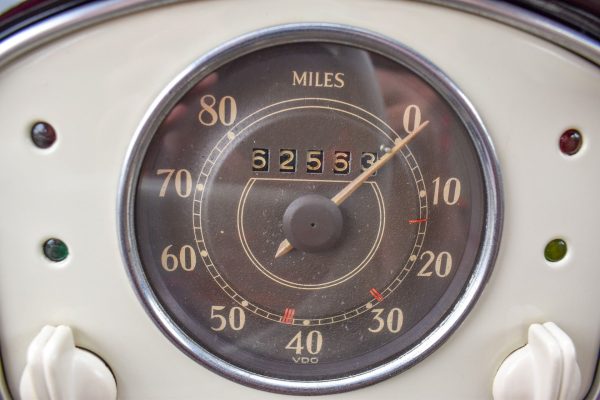 1951 Volkswagen 2dr Split Window - Image 35