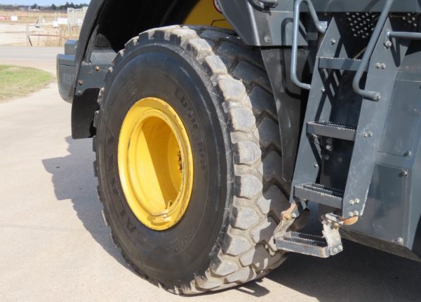 2019 Komatsu WA380-8 Wheel Loader A/C Cab Hydraulic Q/C Bucket - Image 35