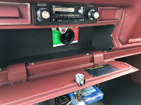 1978 Jeep Wagoneer Automatic - Image 38