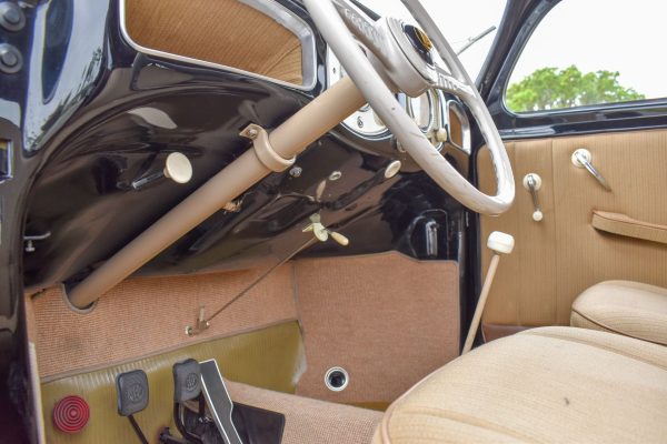 1951 Volkswagen 2dr Split Window - Image 38