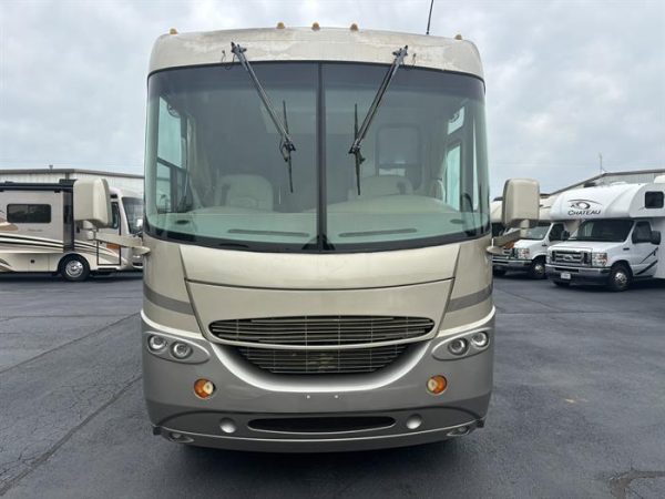 2004 Coachmen Santara 3510 DS - Image 39