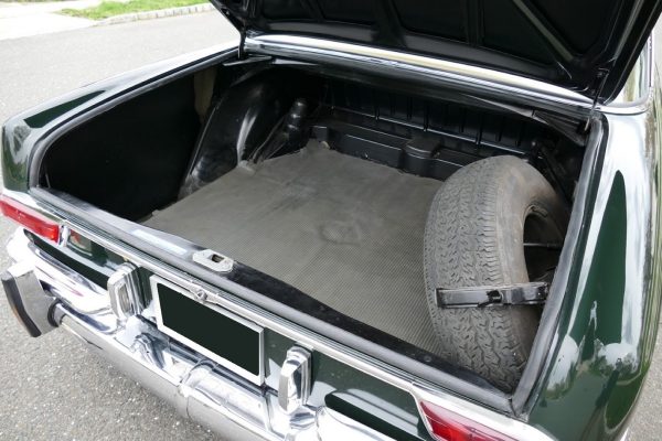 1967 Mercedes-Benz 300SE Coupe - Image 40