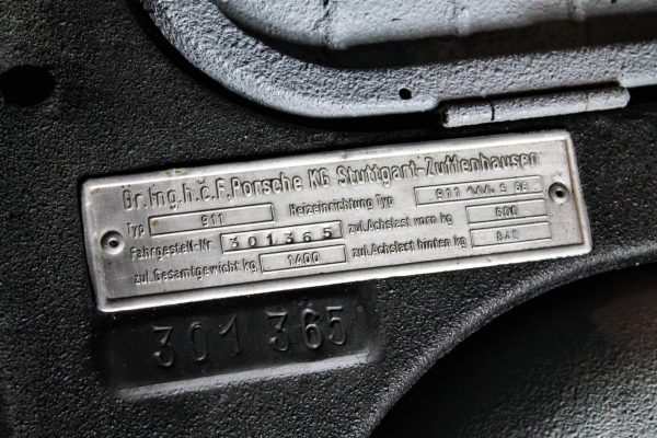 1965 Porsche 911 Coupe - Image 40
