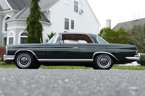1967 Mercedes-Benz 300SE Coupe - Image 5