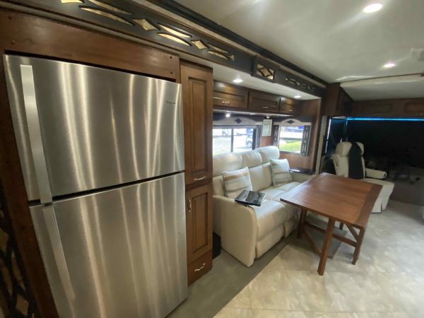 2013 Fleetwood Excursion 33A - Image 46