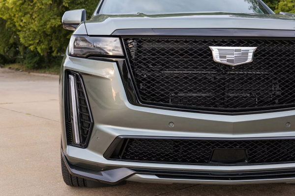 2024 Cadillac Escalade V - Image 46