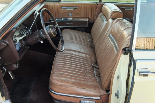 1967 Lincoln Continental Convertible - Image 47