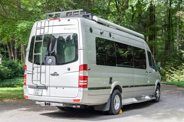 2014 Winnebago Era 70X - Image 31
