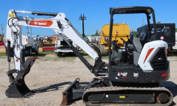 2020 Bobcat E42 Mini Excavator Rubber Tracks - Image 6