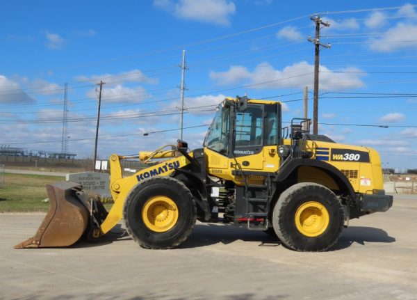2019 Komatsu WA380-8 Wheel Loader A/C Cab Hydraulic Q/C Bucket - Image 6