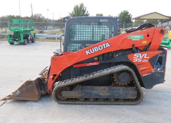 2018 Kubota SVL95-2 Skid Steer Track Loader Crawler Aux Hyd Cab Bucket - Image 6