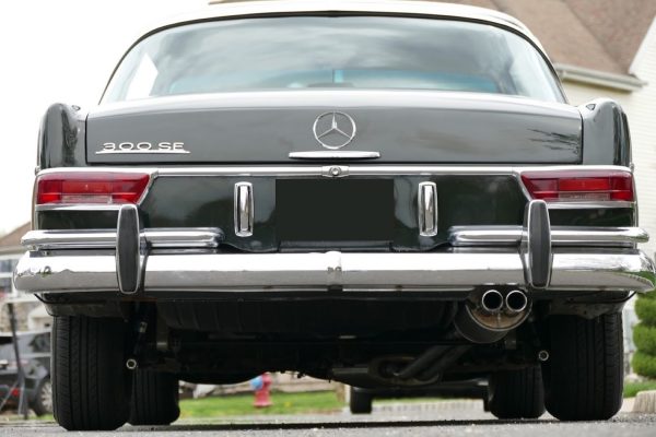 1967 Mercedes-Benz 300SE Coupe - Image 7