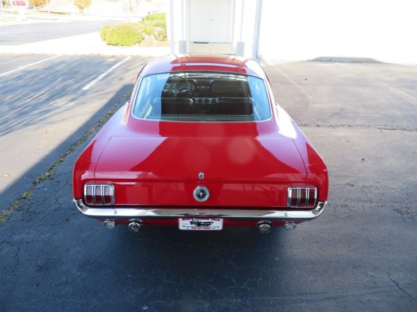 1965 Ford Mustang GT 2+2 Fastback - Image 7