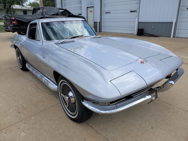 1965 Chevrolet Corvette - Image 7