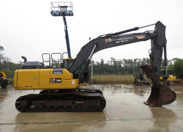 2018 John Deere 210G LC Excavator A/C Cab Aux Hydraulic Thumb Trackhoe - Image 7