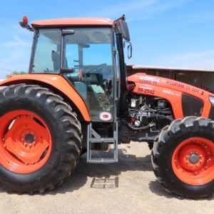 2017 Kubota M6S-111 4WD Utility Ag Tractor A/C Cab PTO Aux Hyd