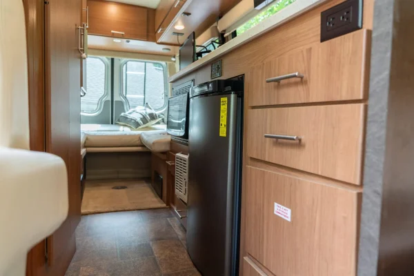 2014 Winnebago Era 70X - Image 86