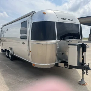 2008 Airstream 27′ Safari Special Edition