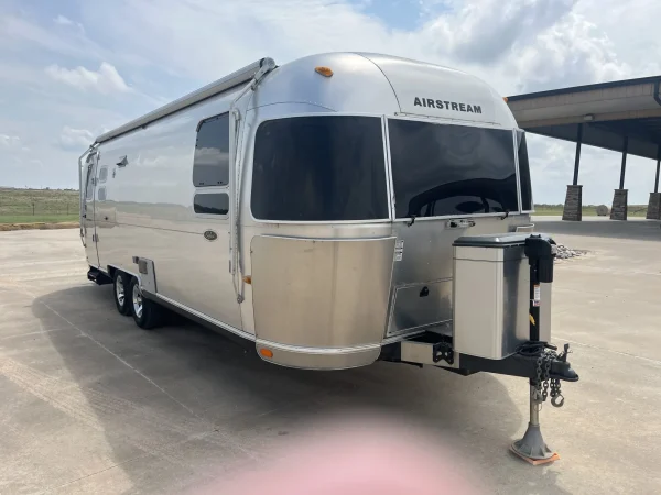 2008 Airstream 27′ Safari Special Edition