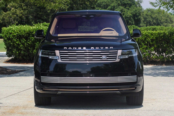 2023 Land Rover Range Rover SV LWB - Image 35