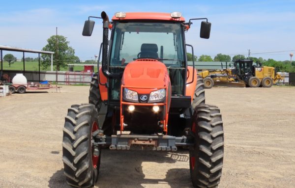 2017 Kubota M6S-111 4WD Utility Ag Tractor A/C Cab PTO Aux Hyd - Image 8