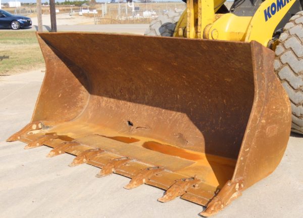2019 Komatsu WA380-8 Wheel Loader A/C Cab Hydraulic Q/C Bucket - Image 10