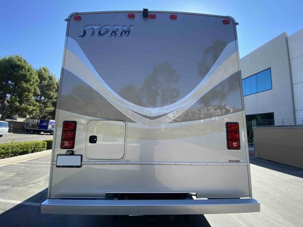 2014 Fleetwood Storm 28MS - Image 7
