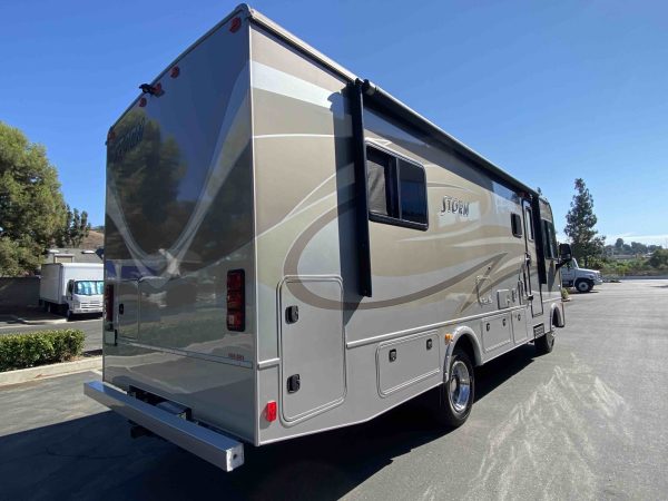 2014 Fleetwood Storm 28MS - Image 8