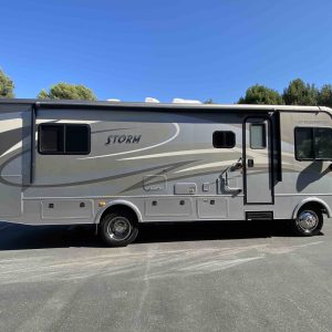 2014 Fleetwood Storm 28MS
