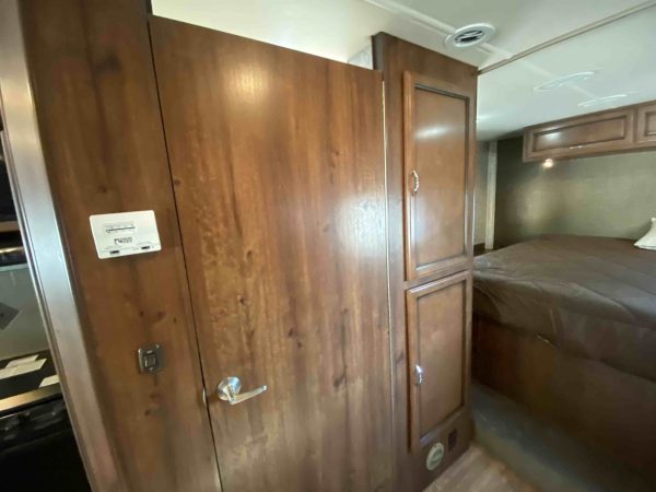 2014 Fleetwood Storm 28MS - Image 29
