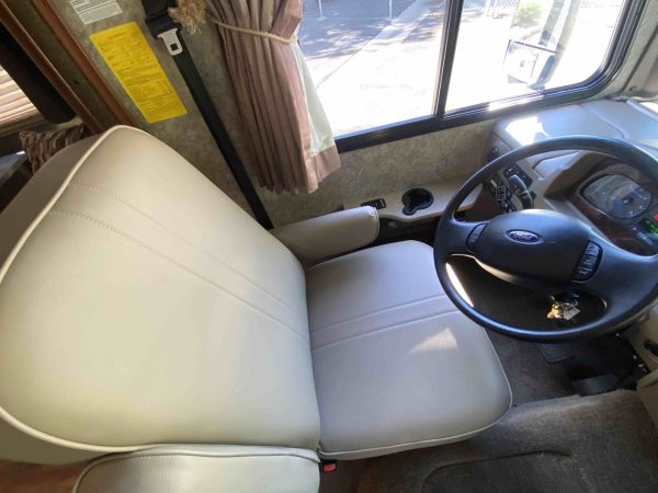 2014 Fleetwood Storm 28MS - Image 46