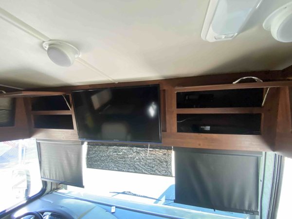 2014 Fleetwood Storm 28MS - Image 50